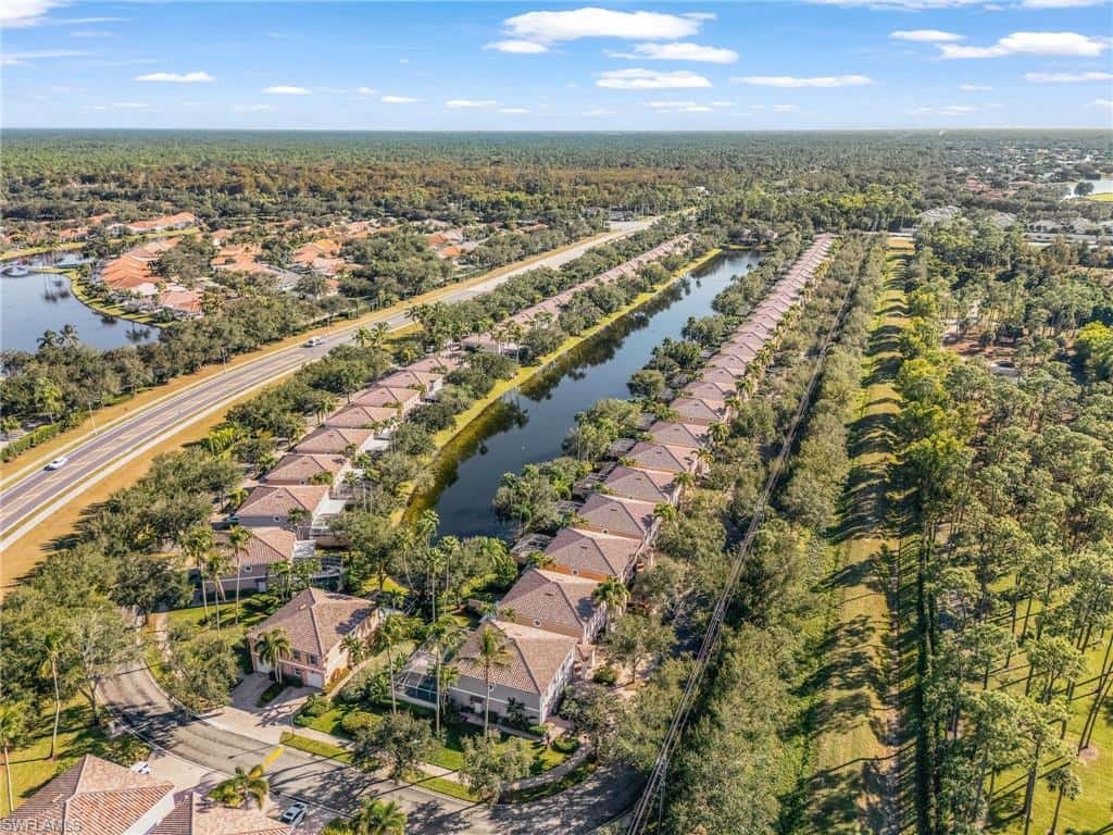5733 Cove Cir, Naples, photo 31