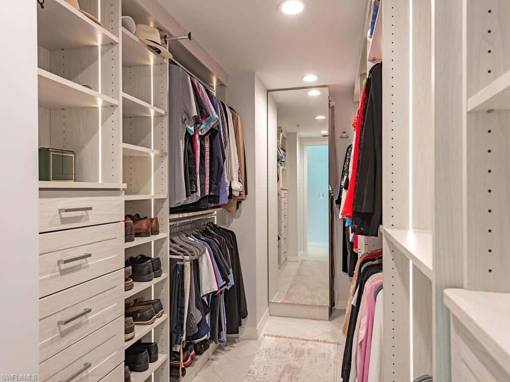 7515 Pelican Bay Blvd #9c, Naples, photo 17
