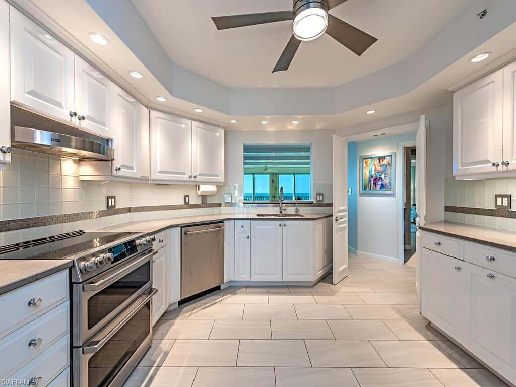7515 Pelican Bay Blvd #9c, Naples, photo 10