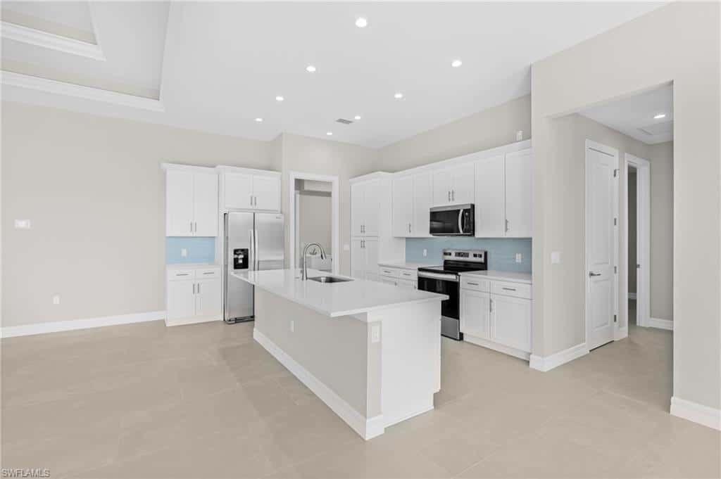 2005 32nd Ct, Cape Coral, photo 18