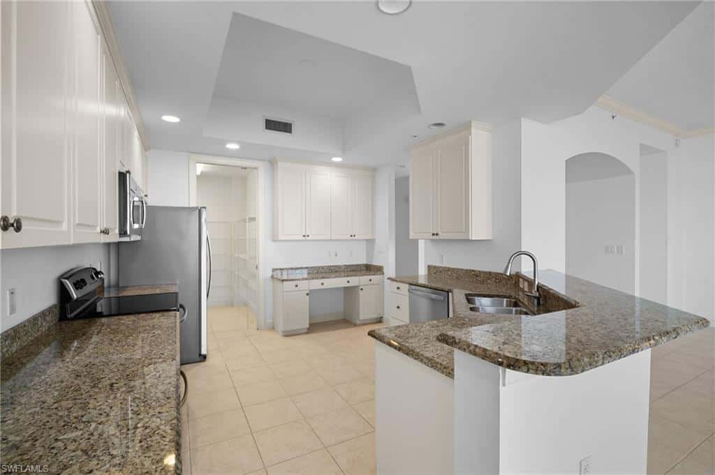 2090 First St #f2806, Fort Myers, photo 18