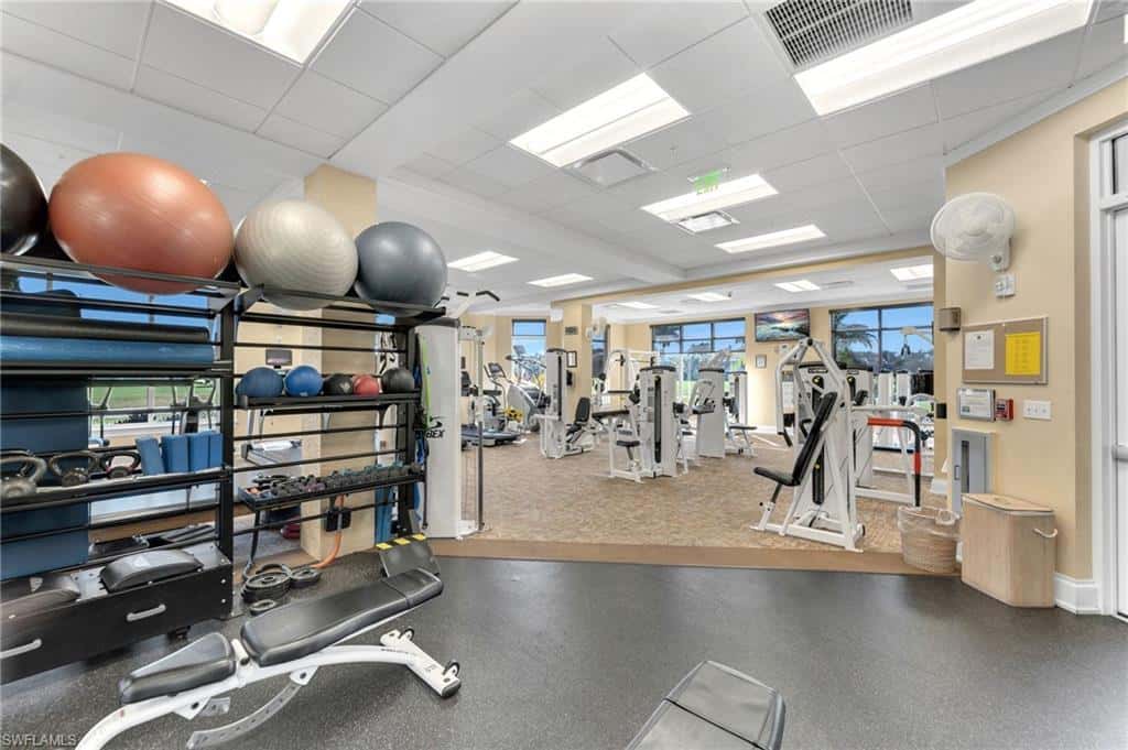 4695 Winged Foot Ct #101, Naples, photo 23