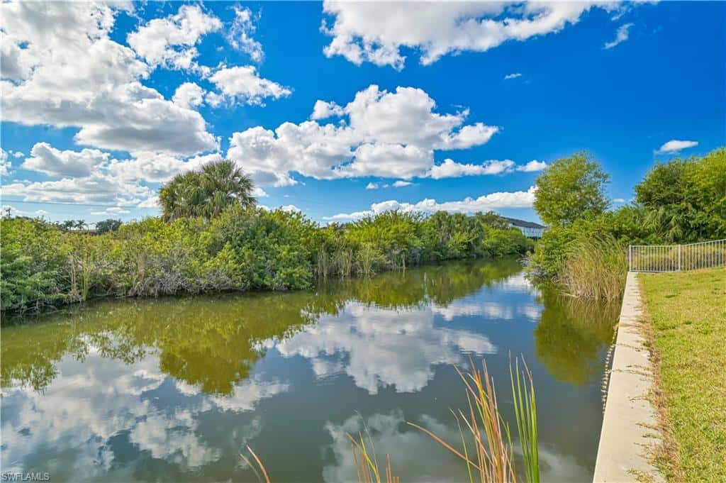 1308 4th Ln, Cape Coral, photo 38