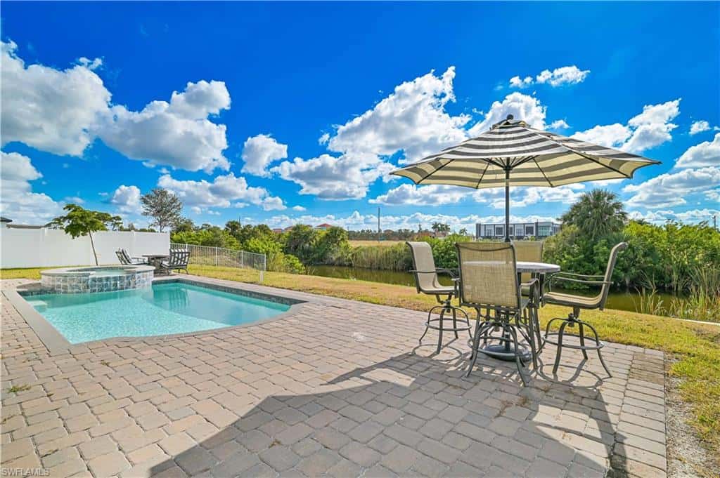 1308 4th Ln, Cape Coral, photo 8