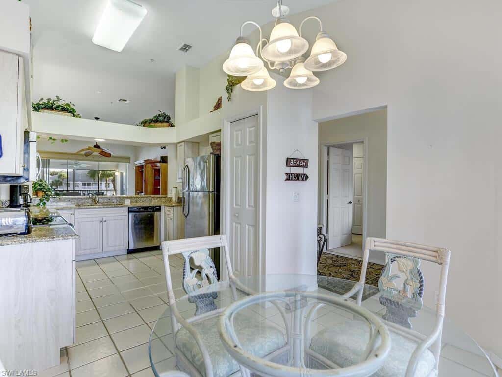 2220 Chesterbrook Ct #6-202, Naples, photo 6