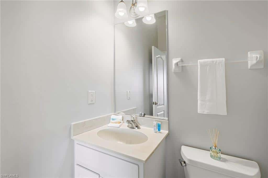 5307 25th Pl, Cape Coral, photo 36