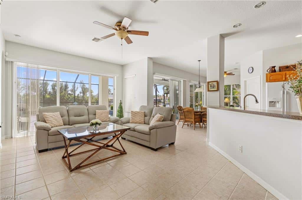 5307 25th Pl, Cape Coral, photo 8