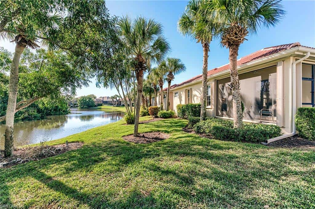 8920 Crown Colony Blvd, Fort Myers, photo 6