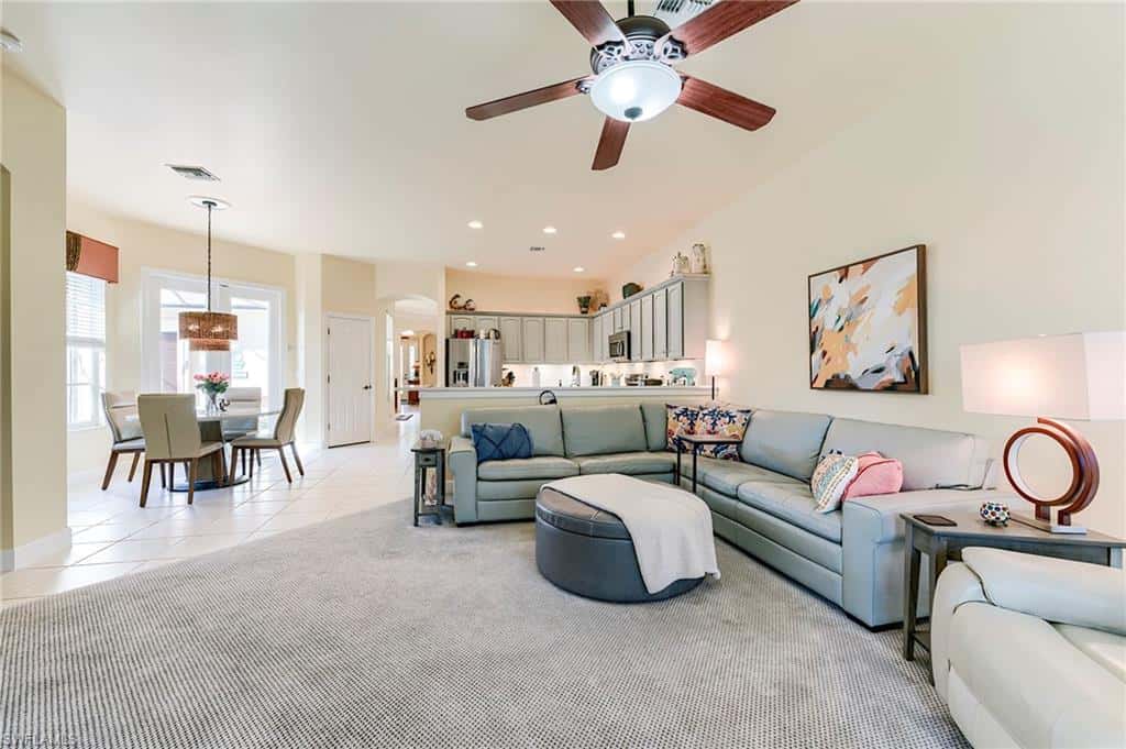 8920 Crown Colony Blvd, Fort Myers, photo 17