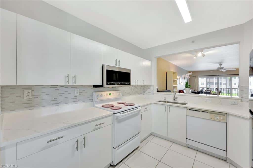 7842 Regal Heron Cir #204, Naples, photo 9
