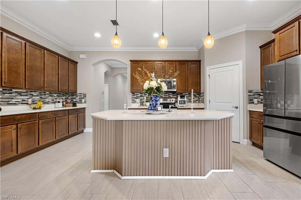 11546 Onyx Cir, Fort Myers, photo 7