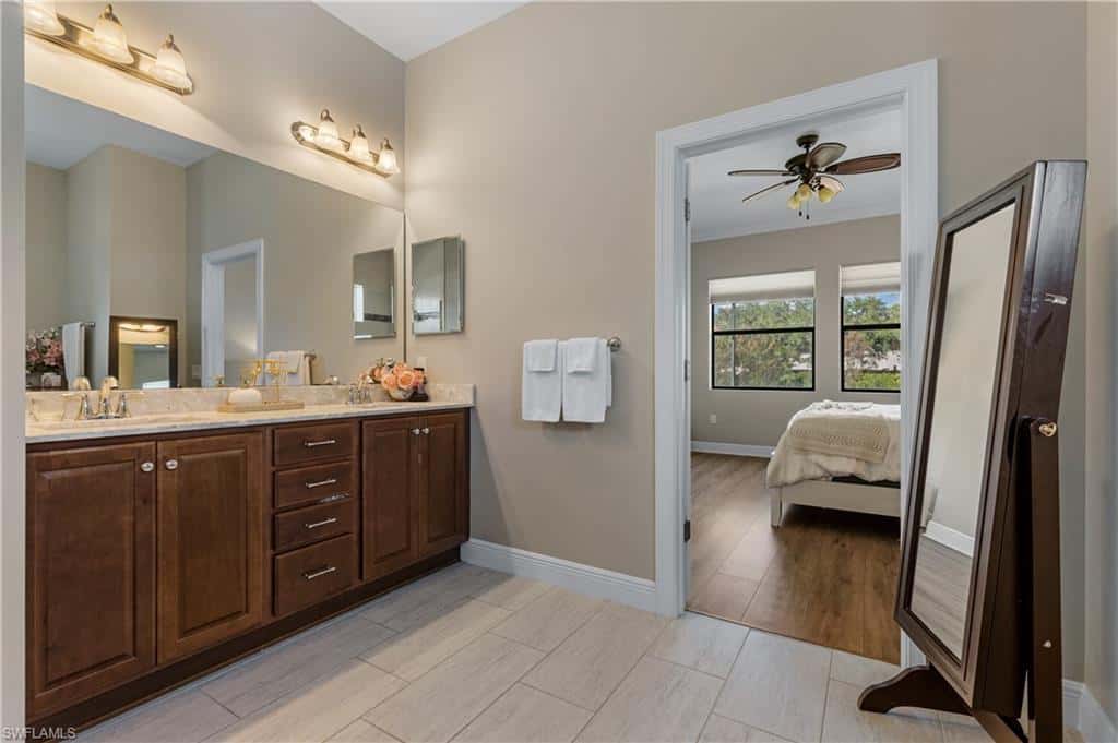 11546 Onyx Cir, Fort Myers, photo 24
