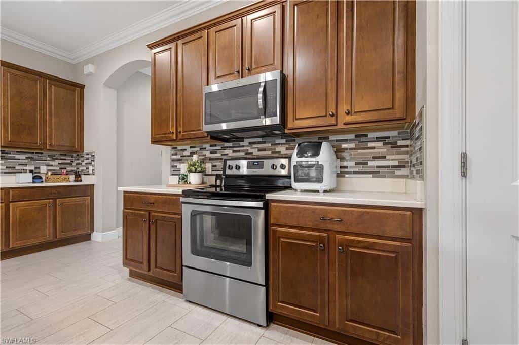 11546 Onyx Cir, Fort Myers, photo 18