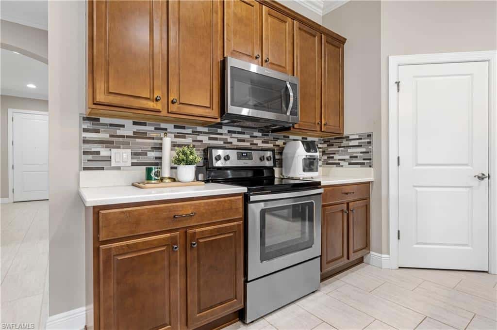 11546 Onyx Cir, Fort Myers, photo 19