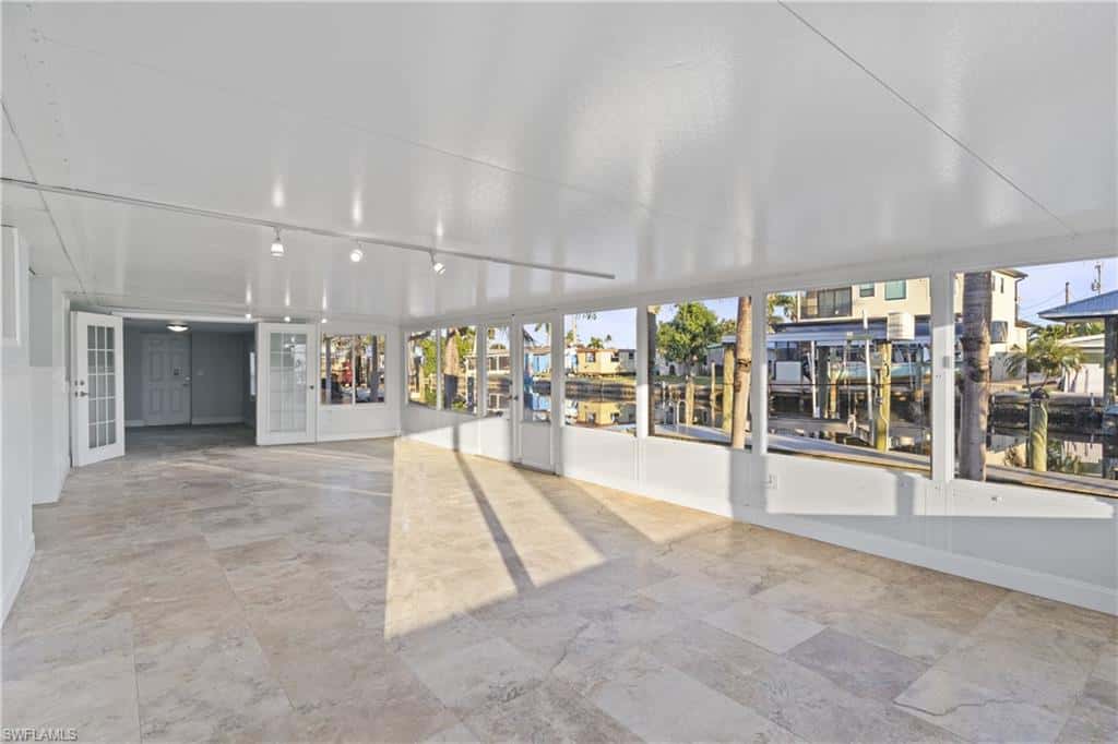 2631 Bayshore Dr, Matlacha, photo 9