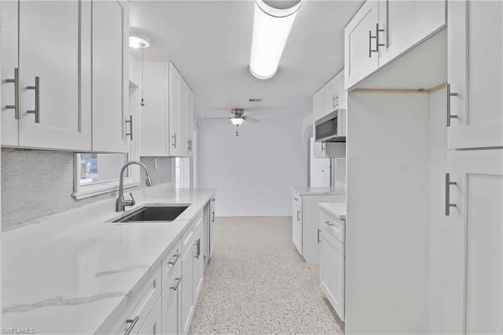 2631 Bayshore Dr, Matlacha, photo 8