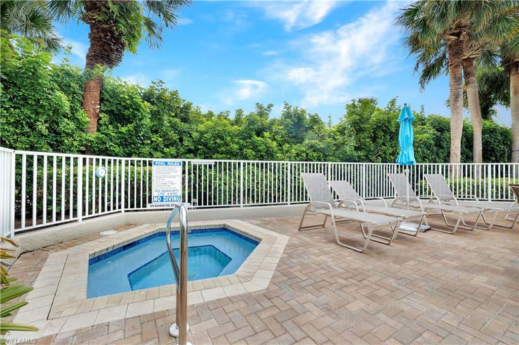5895 Chanteclair Dr #118, Naples, photo 32