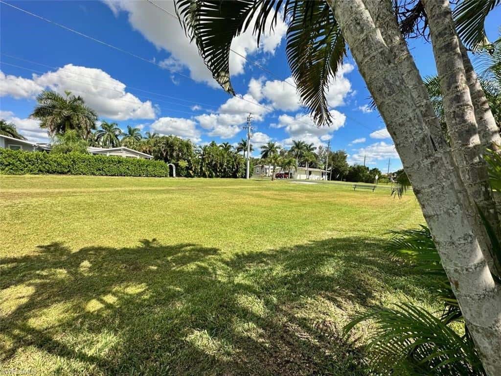1453 Diamond Lake Cir, Naples, photo 18