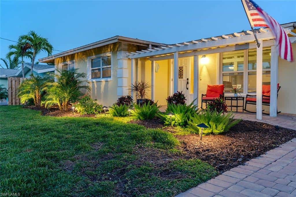 220 Albatross St, Fort Myers Beach, photo 6