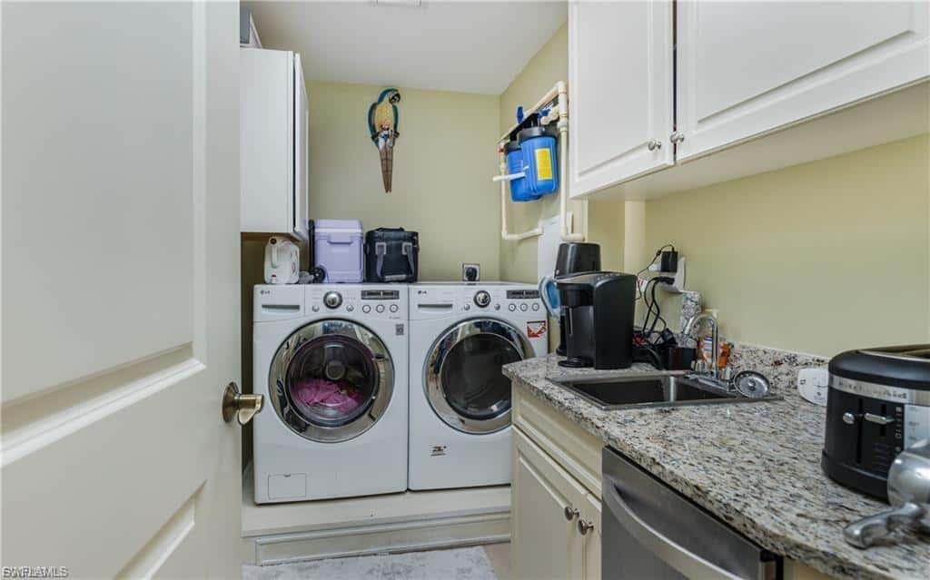 5704 Cape Harbour Dr #105, Cape Coral, photo 22
