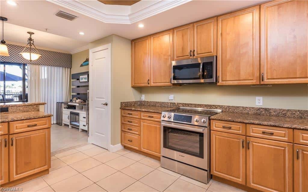 5704 Cape Harbour Dr #105, Cape Coral, photo 14