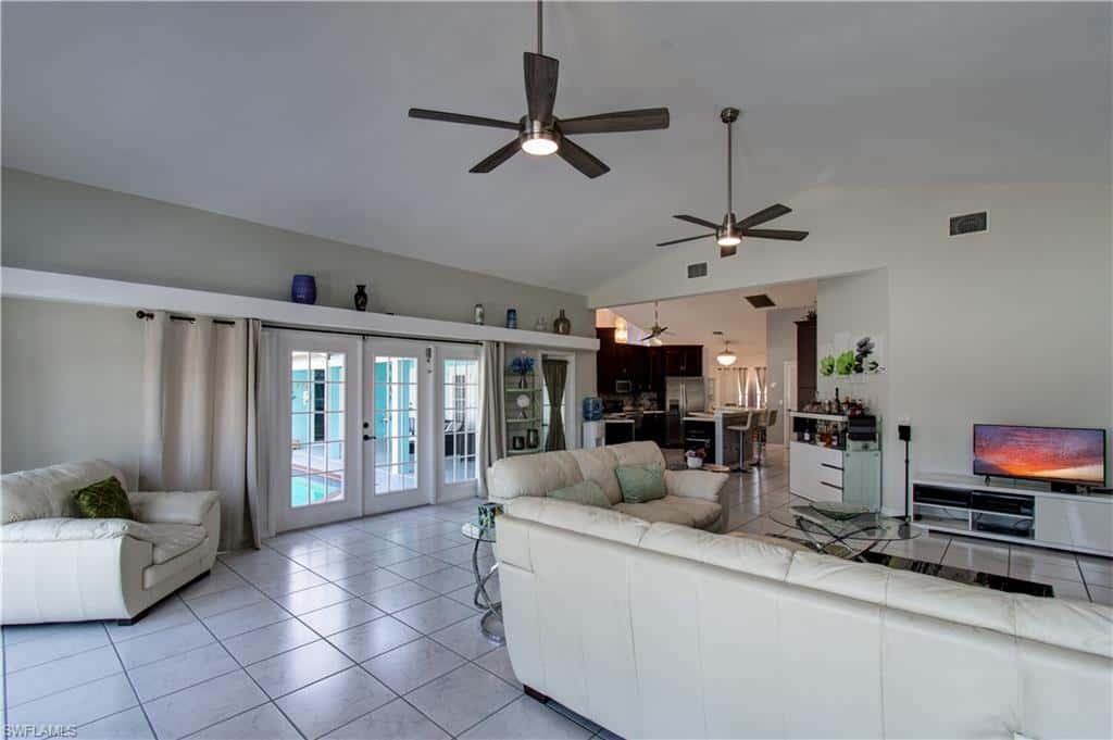 4332 Country Club Blvd, Cape Coral, photo 16