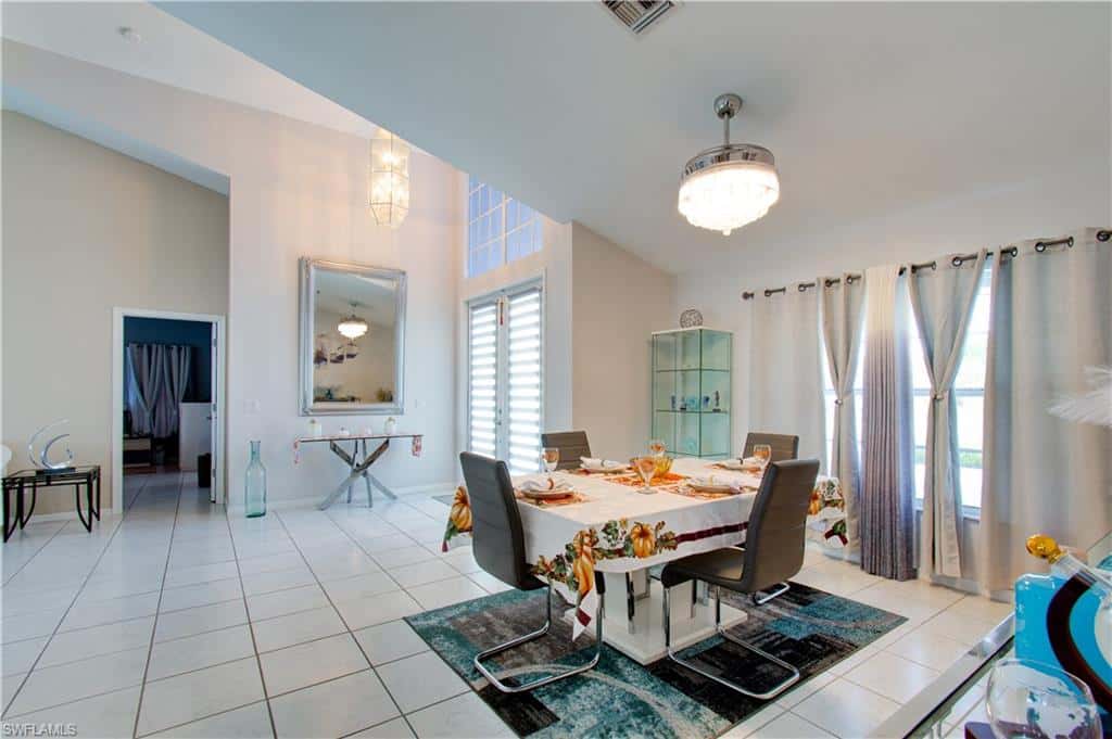 4332 Country Club Blvd, Cape Coral, photo 7
