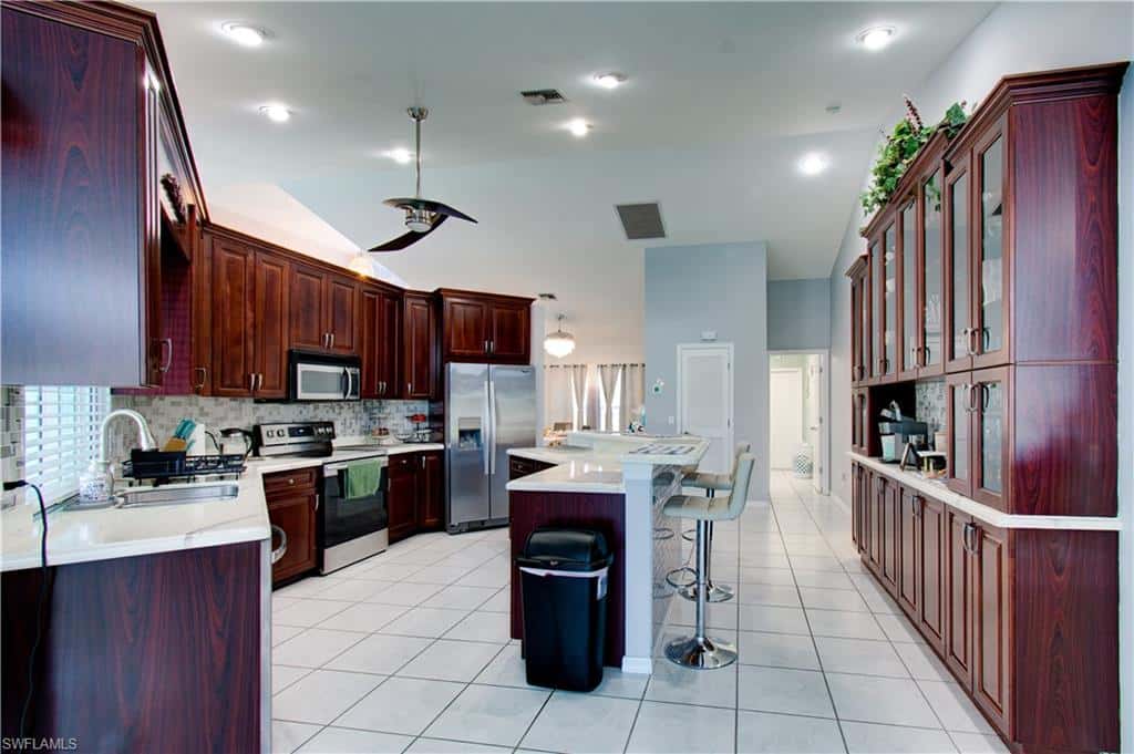 4332 Country Club Blvd, Cape Coral, photo 11