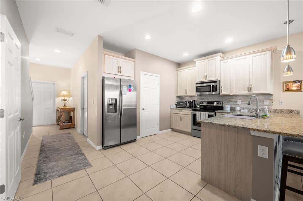 10820 Alvara Way, Bonita Springs, photo 28