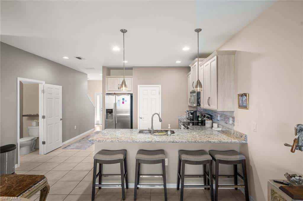 10820 Alvara Way, Bonita Springs, photo 9