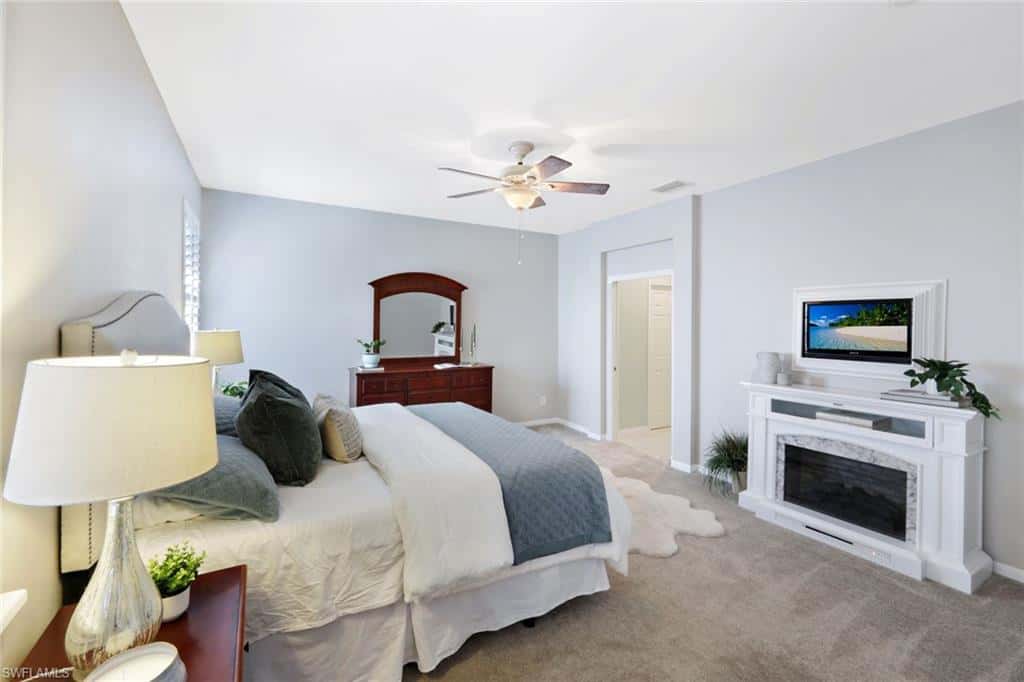 9261 Estero River Cir, Estero, photo 26