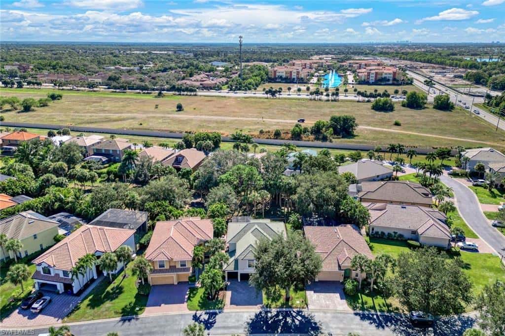 9261 Estero River Cir, Estero, photo 48