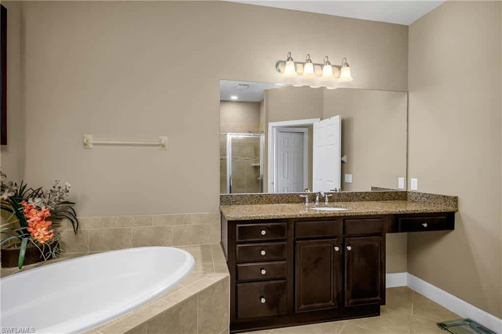 9064 Siesta Bay Dr #5-102, Naples, photo 20