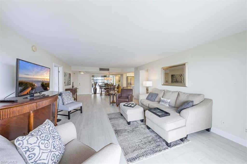 4005 Gulf Shore Blvd #1104, Naples, photo 4