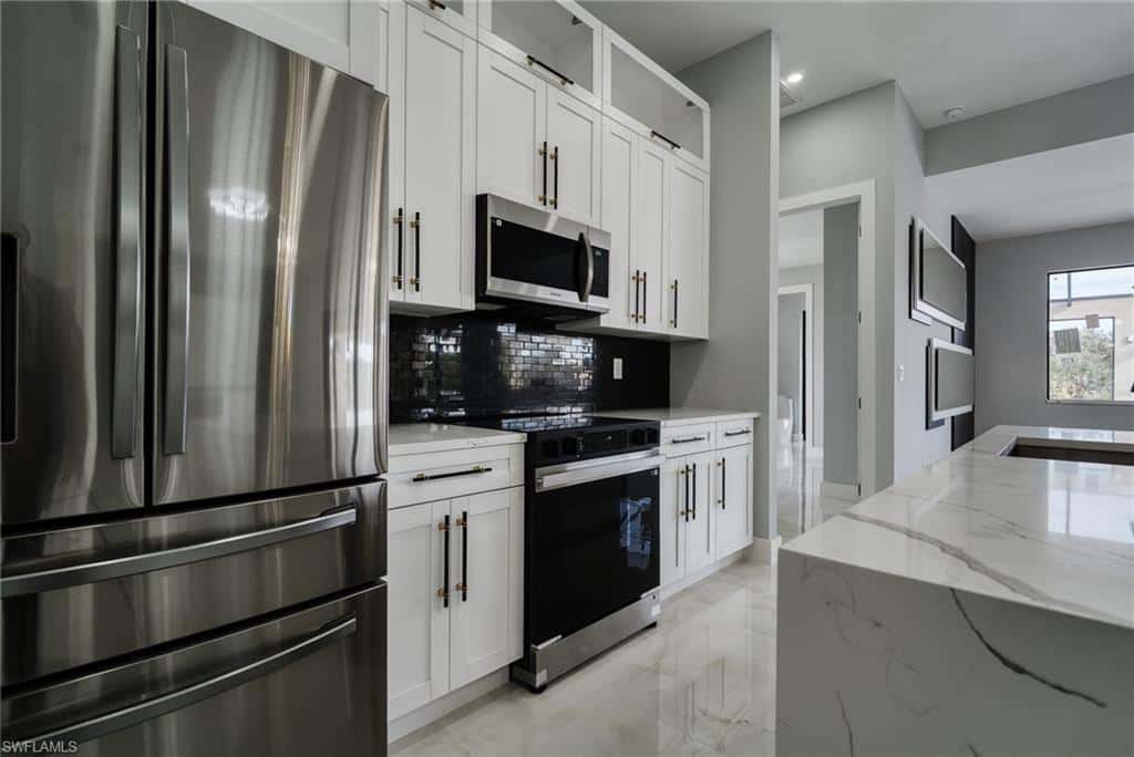 10474 Winnipeg St, Port Charlotte, photo 7