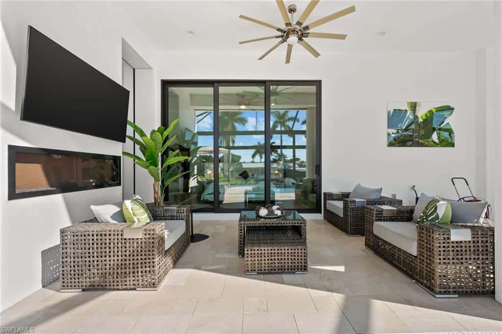 5324 Mayfair Ct, Cape Coral, photo 15