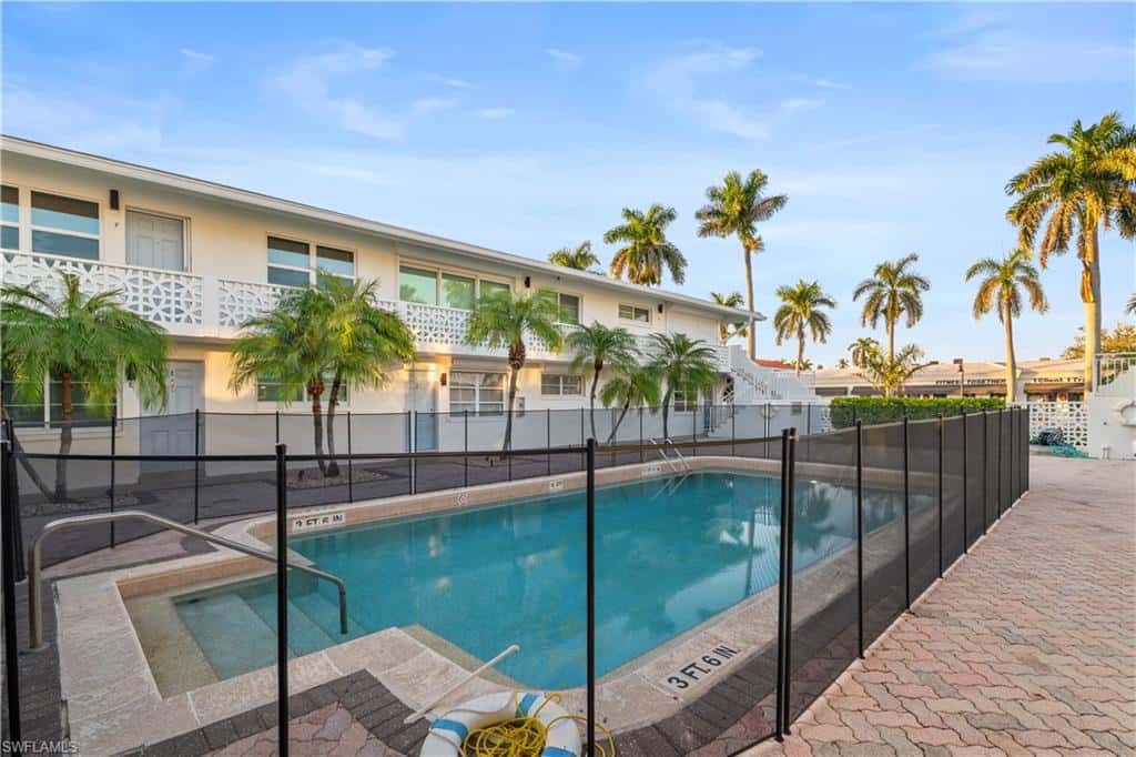 320 14th Ave #320c, Naples, photo 24