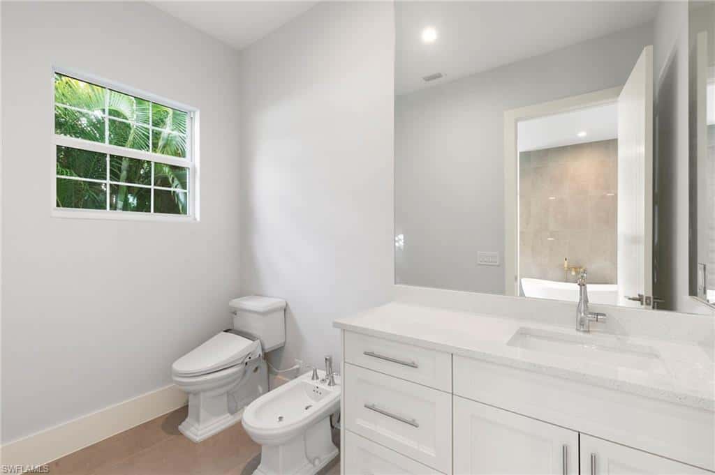 1086 Michigan Ave, Naples, photo 24