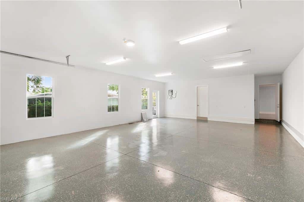 1086 Michigan Ave, Naples, photo 34