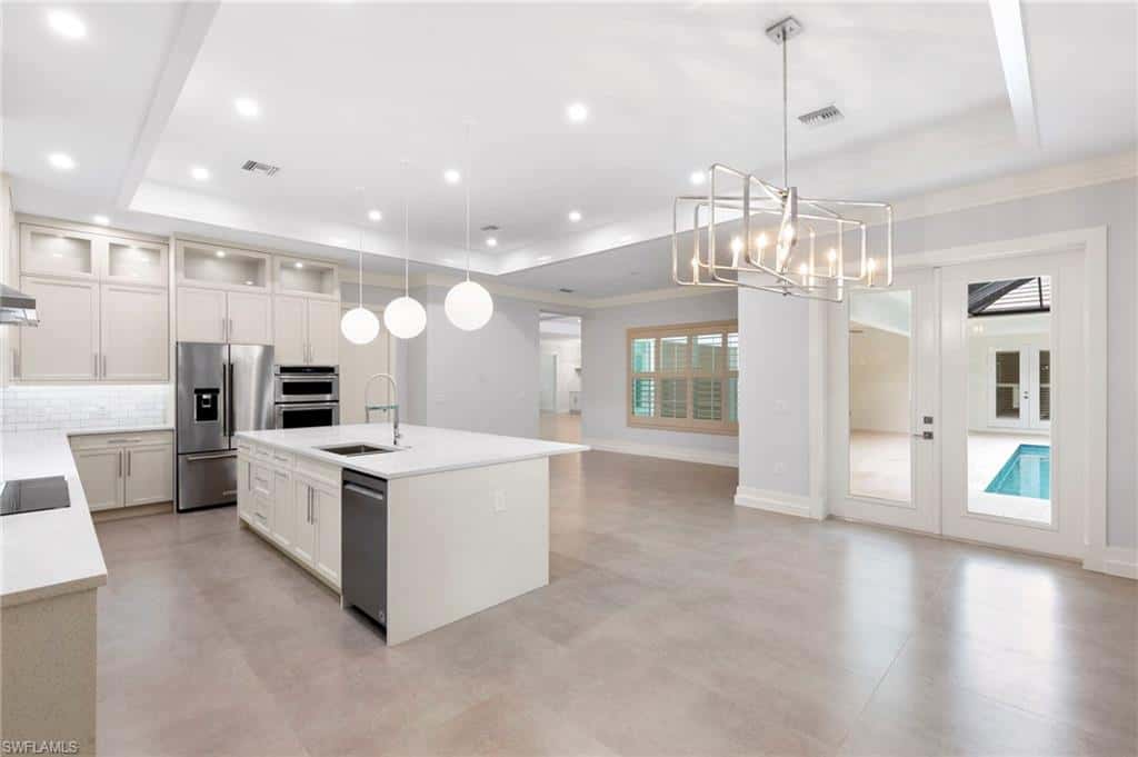 1086 Michigan Ave, Naples, photo 10
