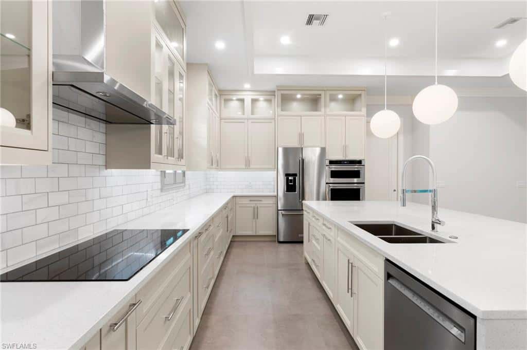 1086 Michigan Ave, Naples, photo 8
