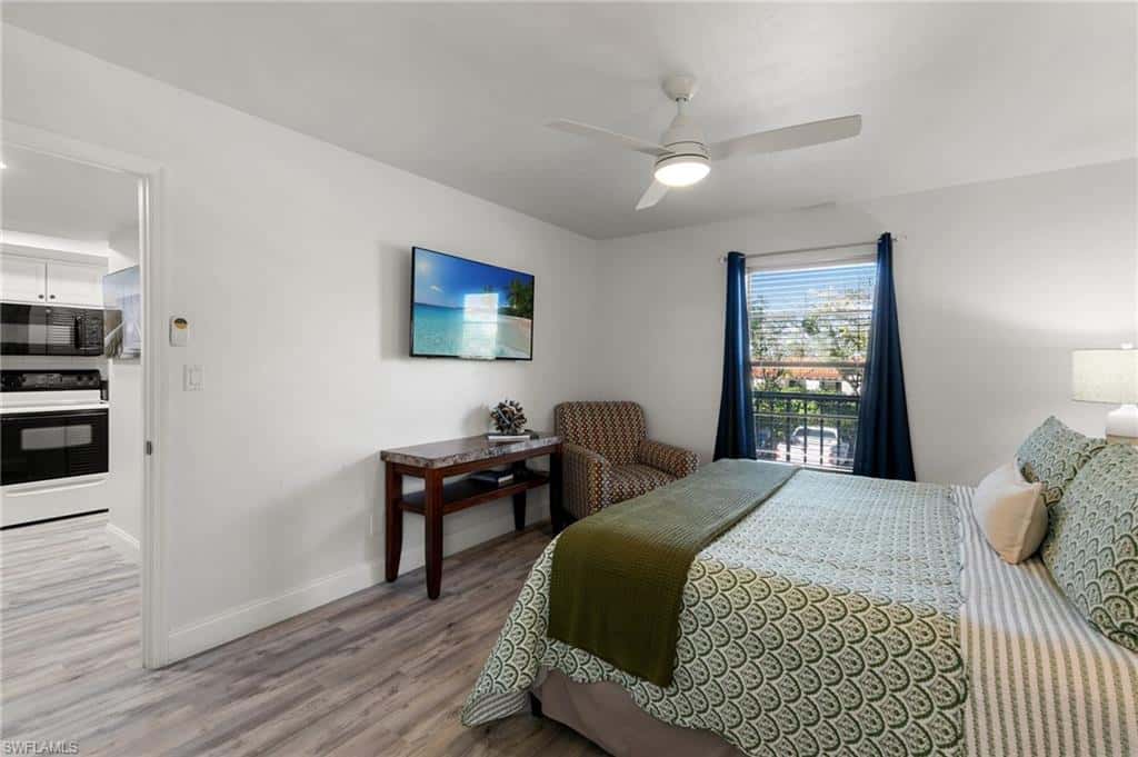 600 Neapolitan Way #257, Naples, photo 13