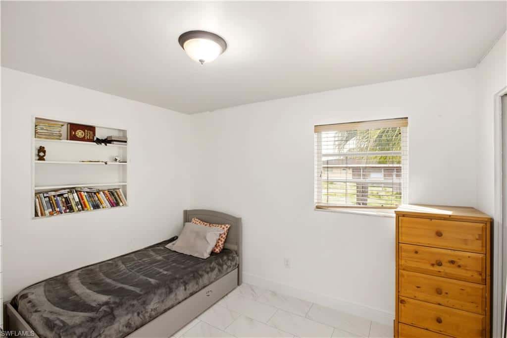 1736 Bonnie Ct, Fort Myers, photo 12