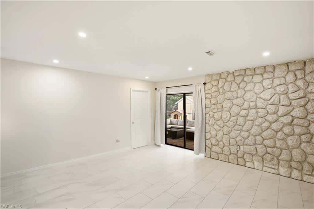 1736 Bonnie Ct, Fort Myers, photo 7