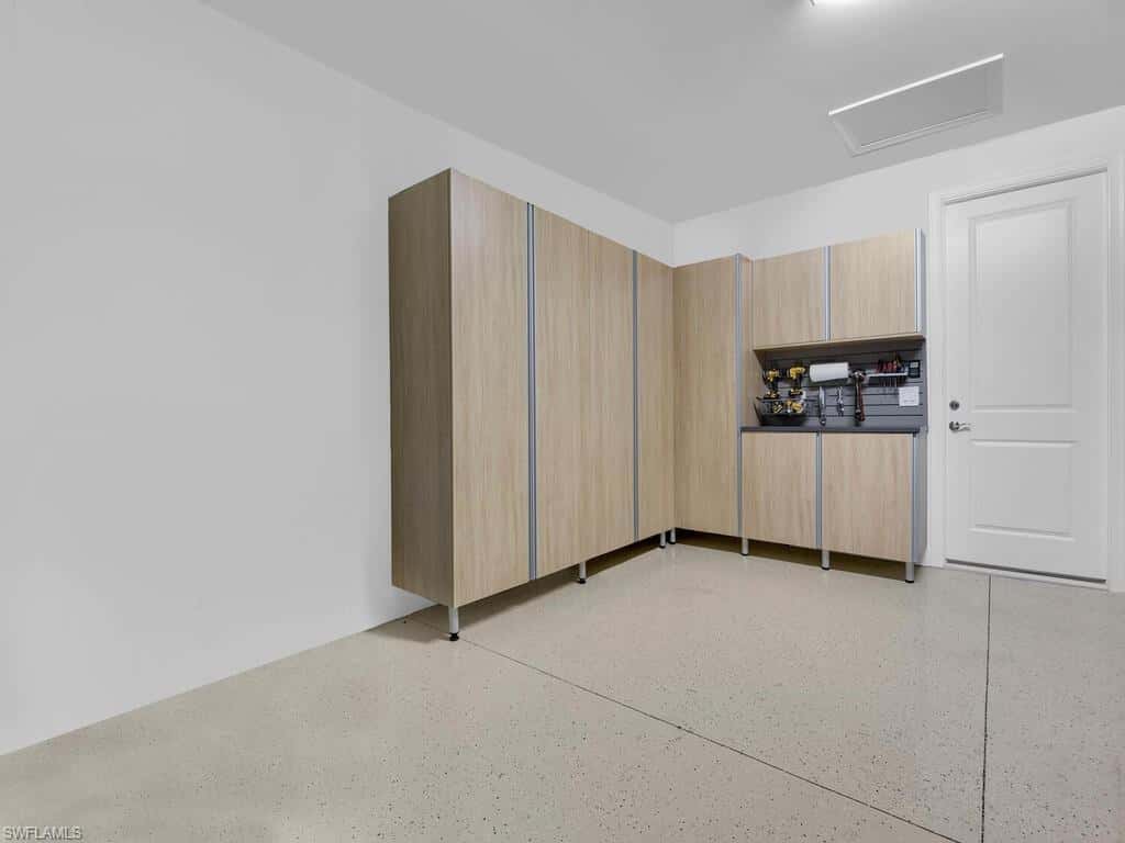 17300 Corsini Dr, Fort Myers, photo 32