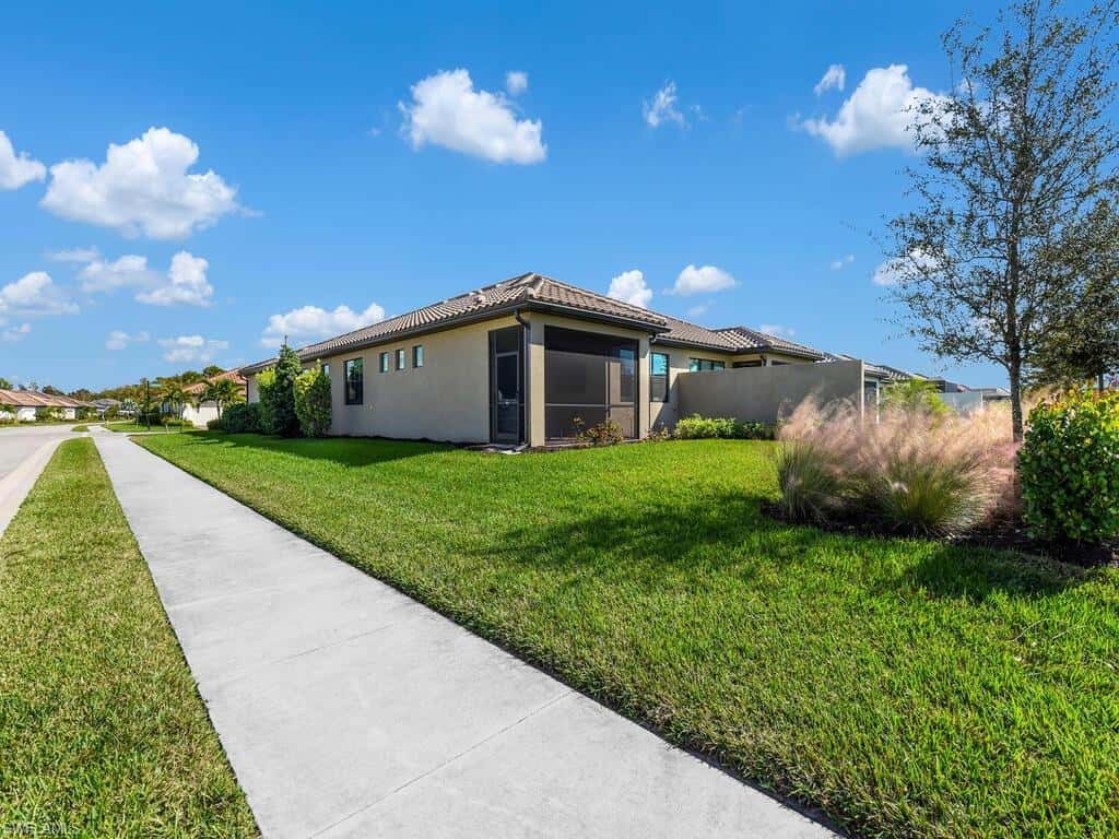 17300 Corsini Dr, Fort Myers, photo 39