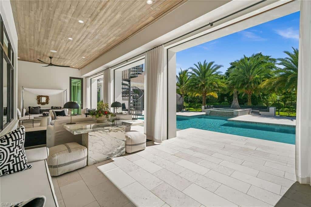 142 Eugenia Dr, Naples, photo 17