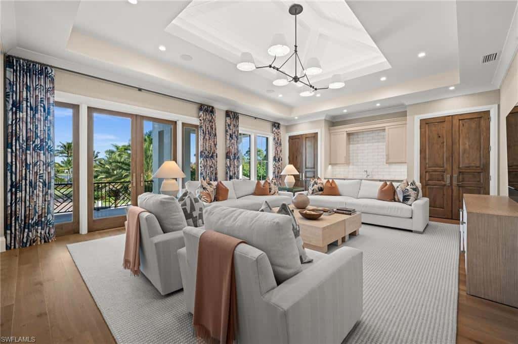 142 Eugenia Dr, Naples, photo 38