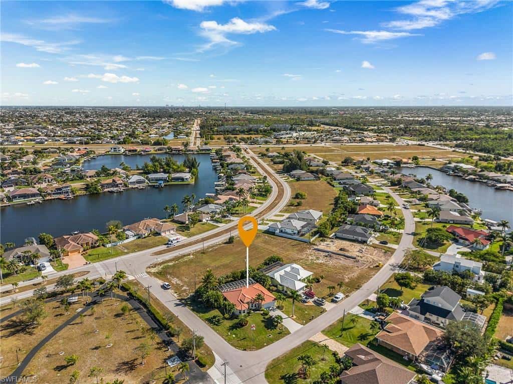 3433 7th Ln, Cape Coral, photo 28