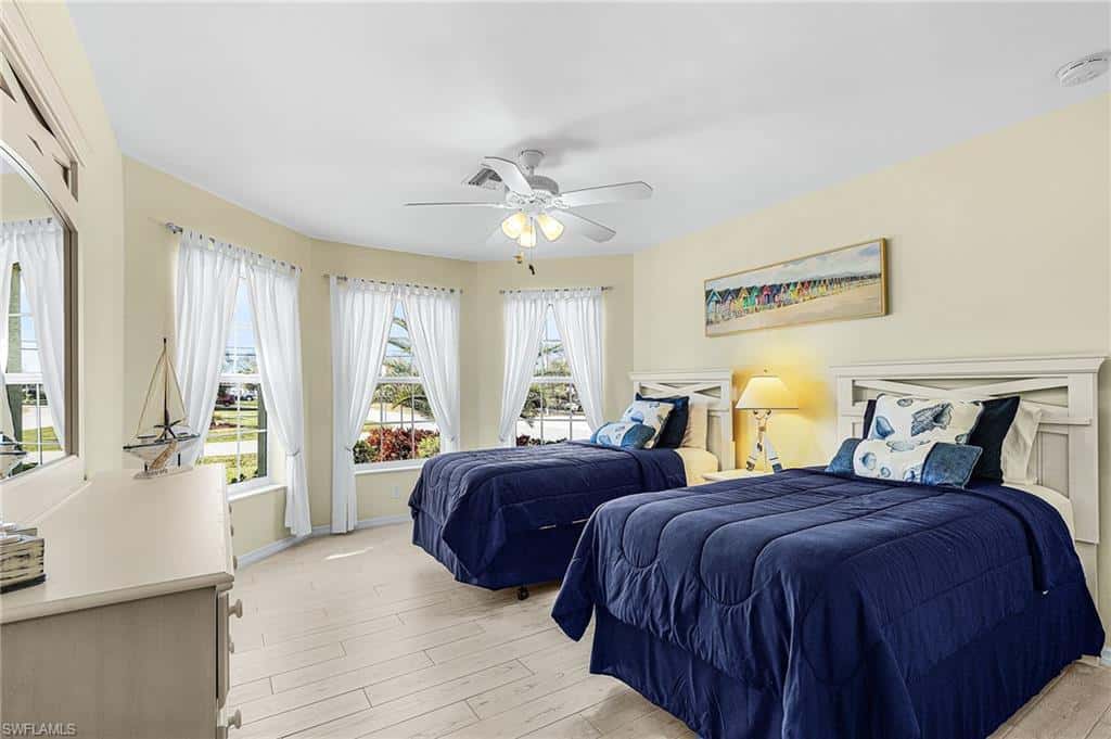 3433 7th Ln, Cape Coral, photo 18